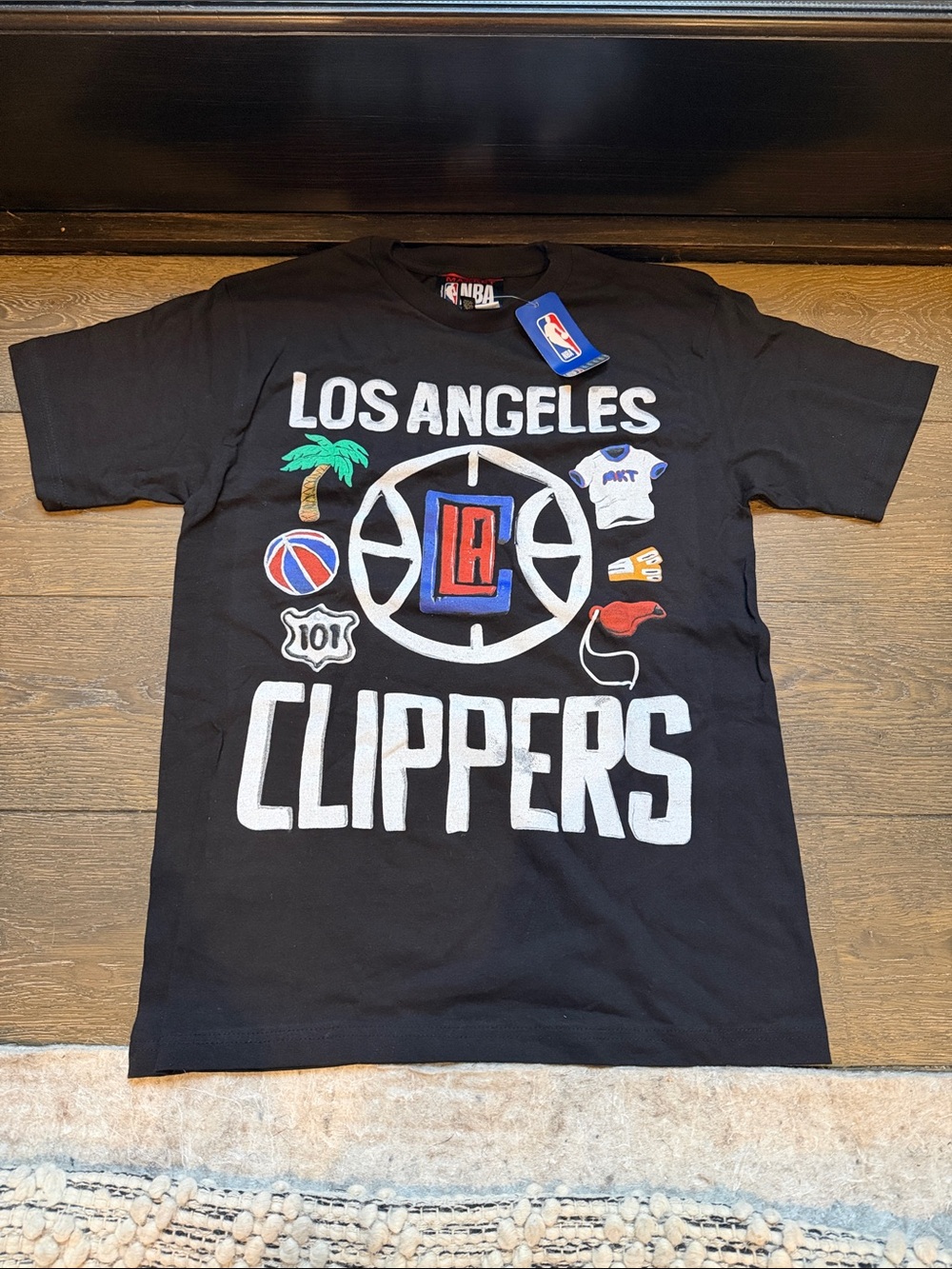 NWT NBA Los Angeles Clippers Black Graphic T Shirt